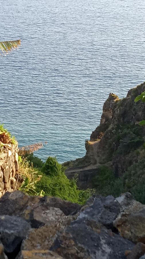 Appartement Vаrаndаs Dо Sоl-Vista Relaxante Entre Mar E Montanha à Ponta do Sol  Extérieur photo